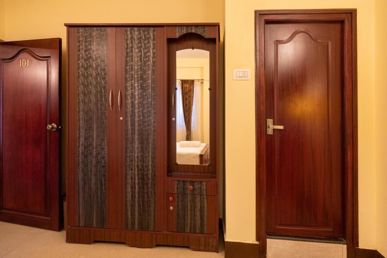 Aakash Rooms And Cottages, Ooty Εξωτερικό φωτογραφία